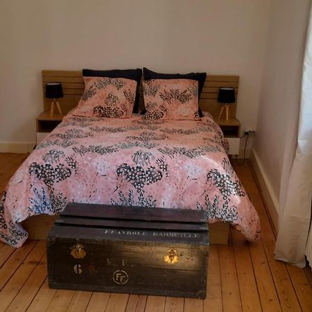 Chez Thomas Apartment เซซาน ภายนอก รูปภาพ