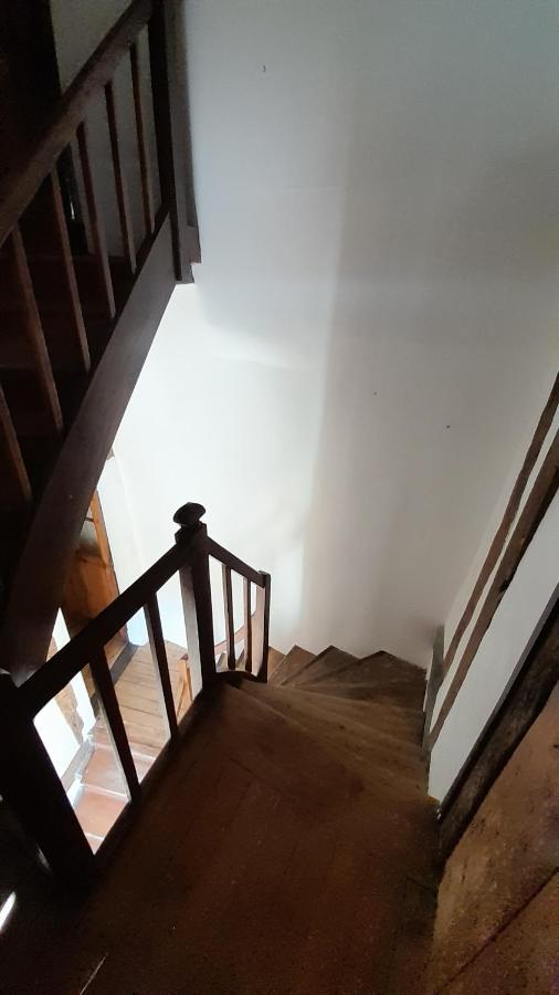Chez Thomas Apartment เซซาน ภายนอก รูปภาพ